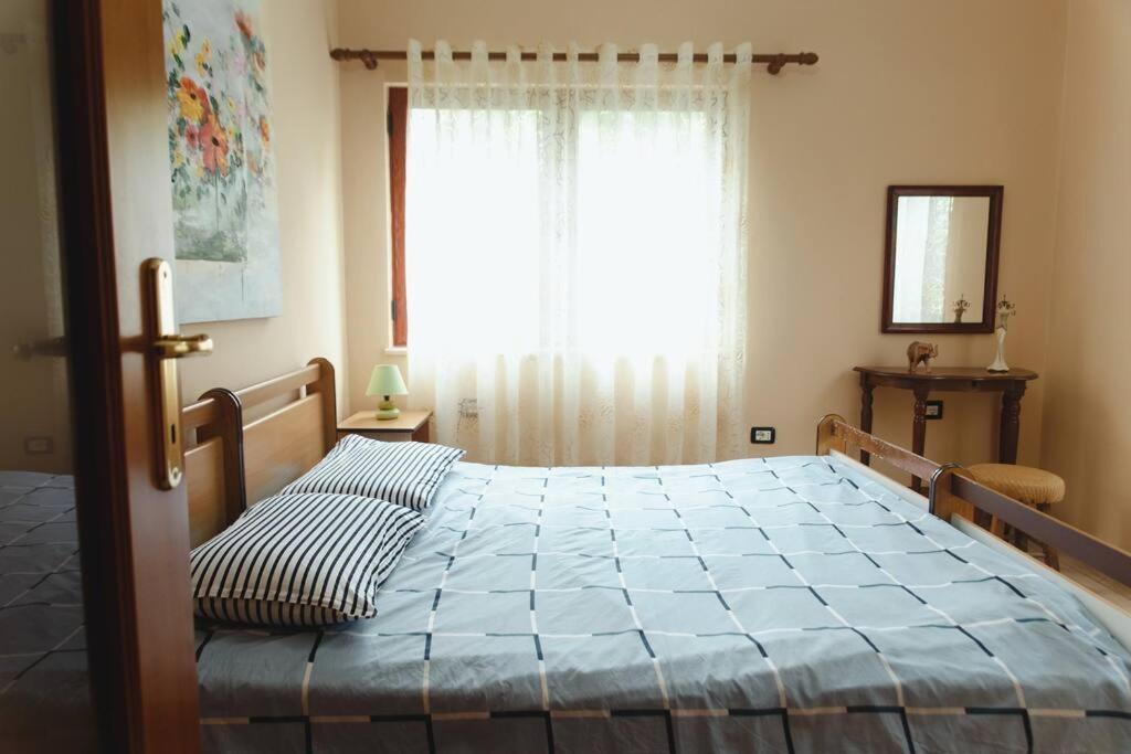 Rare Durres Apartment With Private Parking & Garden ภายนอก รูปภาพ
